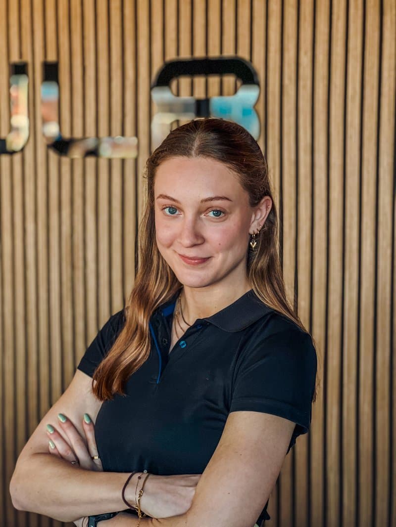Portret van Daniëlle, Personal trainer bij Regul8