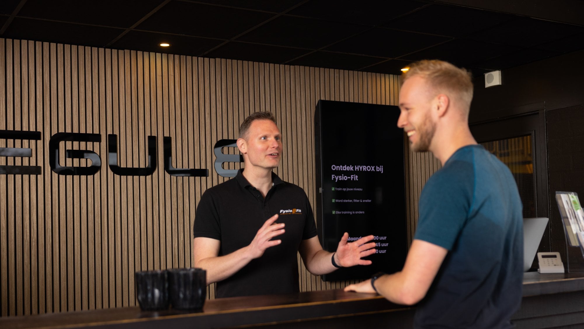 Vooraanzicht van Regul8 sportschool in Noordhorn
