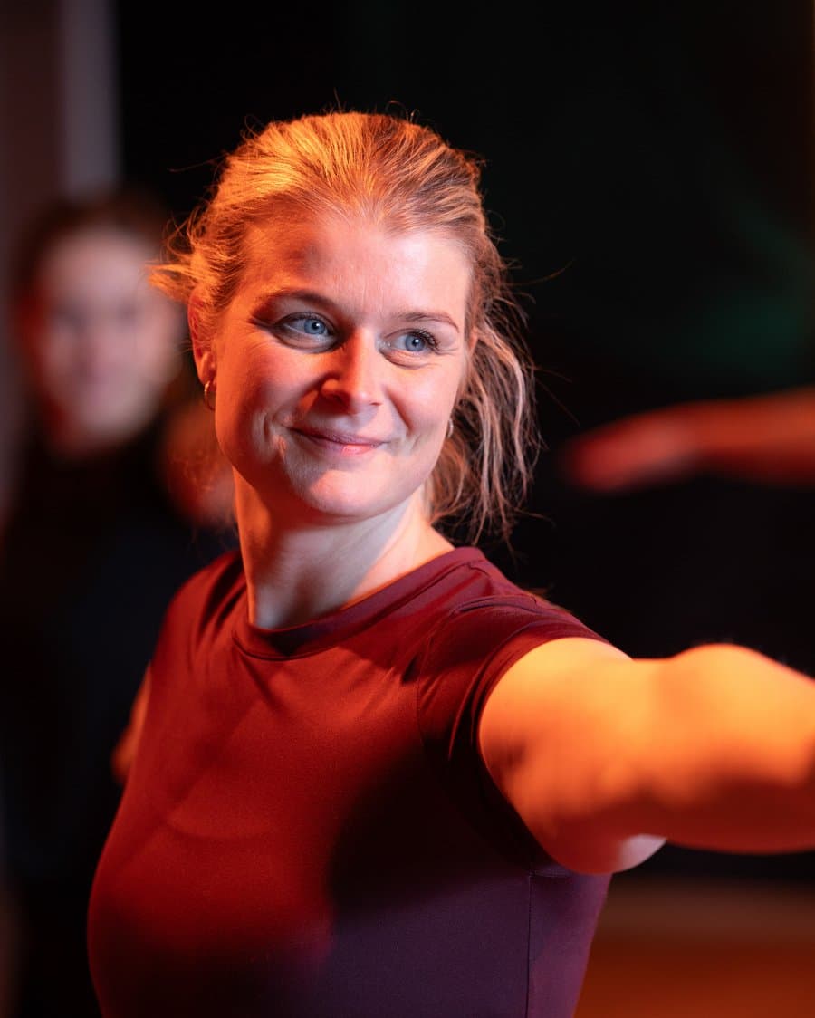 Sfeerbeeld van groepsles Yoga bij Regul8